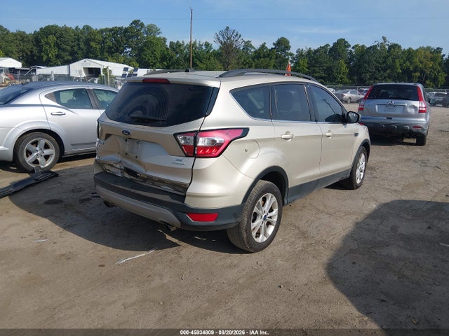 Ford ESCAPE SE 2018 1FMCU0GD5JUC67585 Image 4