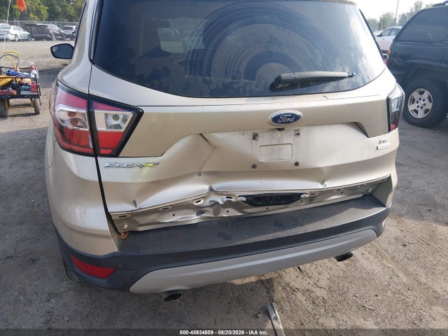 Ford ESCAPE SE 2018 1FMCU0GD5JUC67585 Image 6