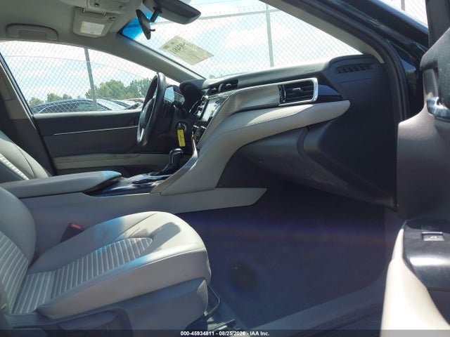 2018 Toyota Camry Se მანქანა იყიდება აუქციონზე, vin: 4T1B11HK2JU544247, აუქციონის ნომერი: 45934811