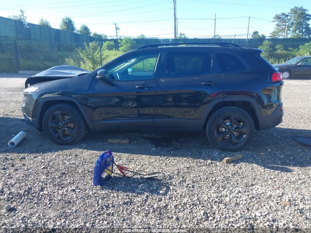 Продажа на аукционе авто 2016 Jeep Cherokee Altitude, vin: 1C4PJMCB1GW109364, номер лота: 45934827