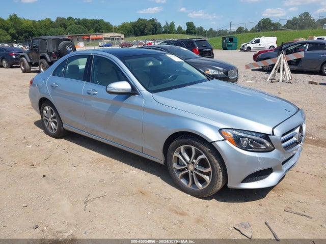 Aukcja sprzedaży 2015 Mercedes-benz C 300 4matic, vin: 55SWF4KB5FU037021, numer aukcji: 45934856