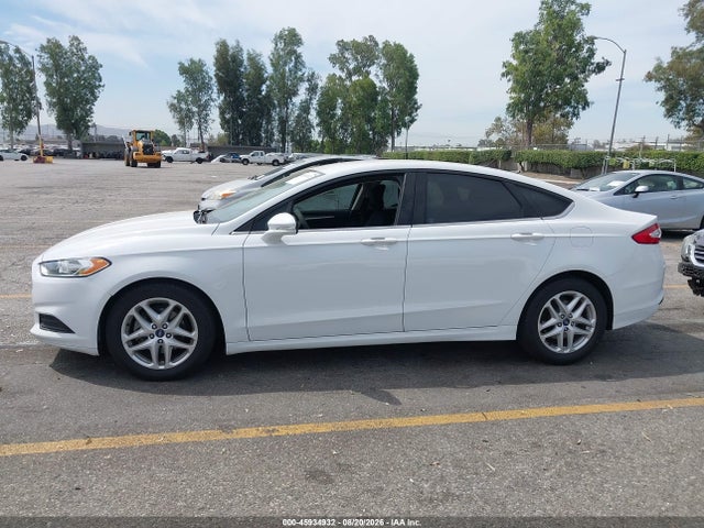 3FA6P0H72ER220552 Ford FUSION SE