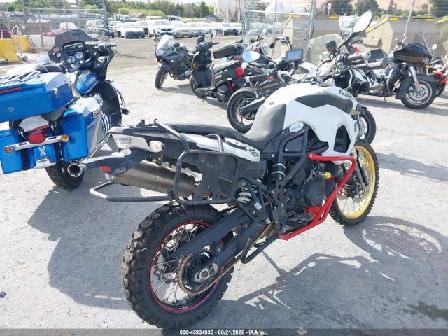 45934935 :رقم المزاد ، WB1022901BZU03652 vin ، 2011 Bmw F800 Gs مزاد بيع