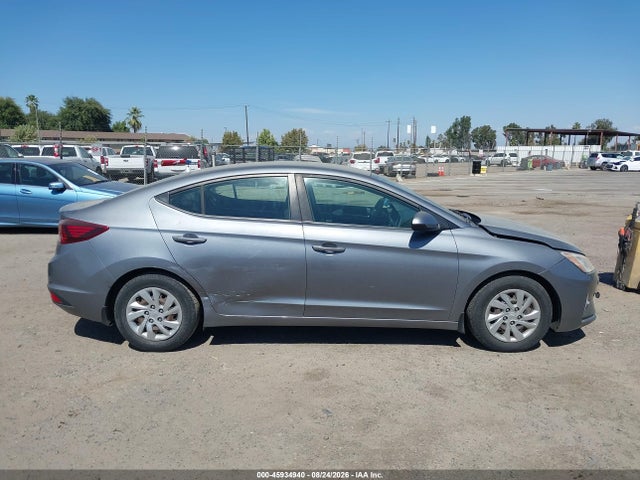 KMHD74LF0KU823961 Hyundai ELANTRA SE