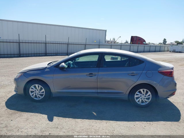 KMHD74LF0KU823961 Hyundai ELANTRA SE