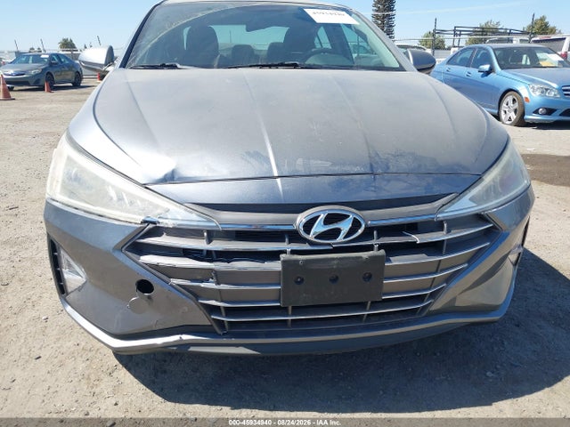 KMHD74LF0KU823961 Hyundai ELANTRA SE