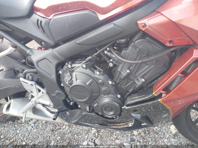 Honda CBR650 RA 2023 MLHRH0155P5400611 Image 8