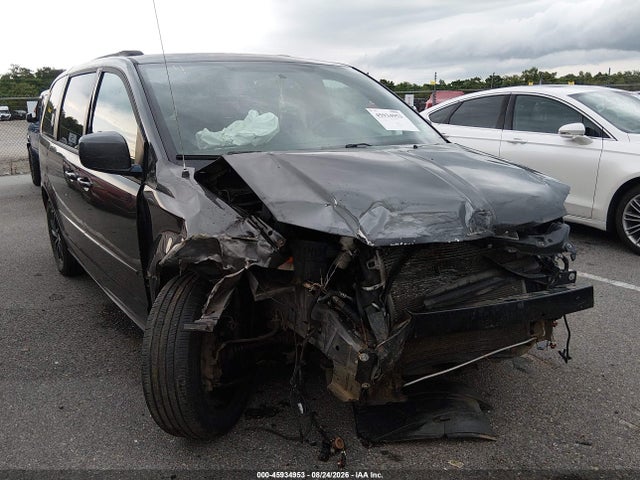 2017 Dodge Grand Caravan Gt მანქანა იყიდება აუქციონზე, vin: 2C4RDGEG4HR686622, აუქციონის ნომერი: 45934953