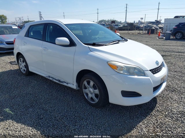 45934990 :رقم المزاد ، 2T1KU40E69C166588 vin ، 2009 Toyota Matrix مزاد بيع