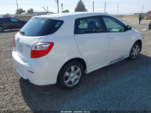 45934990 :رقم المزاد ، 2T1KU40E69C166588 vin ، 2009 Toyota Matrix مزاد بيع