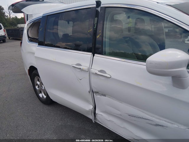 Aukcja sprzedaży 2019 Chrysler Pacifica Hybrid Touring Plus, vin: 2C4RC1H70KR526823, numer aukcji: 45934999