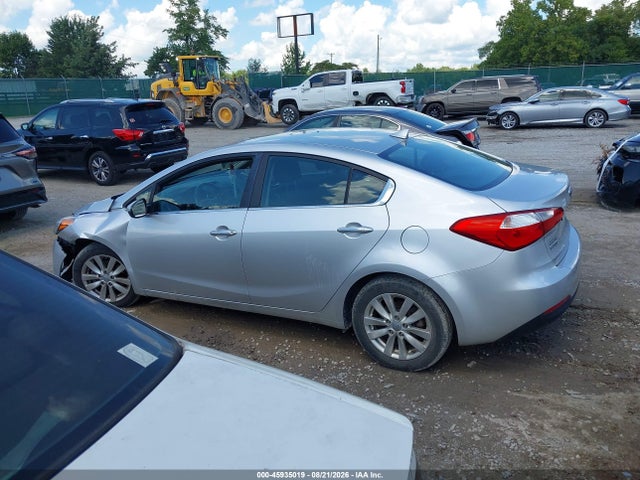 2014 Kia Forte Ex მანქანა იყიდება აუქციონზე, vin: KNAFX4A85E5108784, აუქციონის ნომერი: 45935019