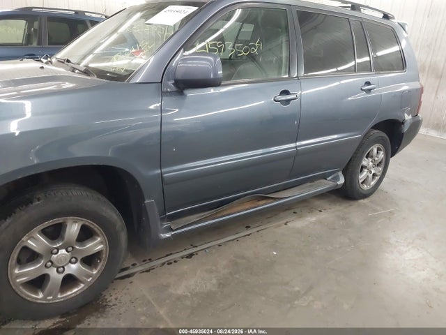 45935024 :رقم المزاد ، JTEEP21A540012263 vin ، 2004 Toyota Highlander V6 مزاد بيع