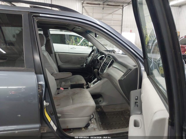 45935024 :رقم المزاد ، JTEEP21A540012263 vin ، 2004 Toyota Highlander V6 مزاد بيع