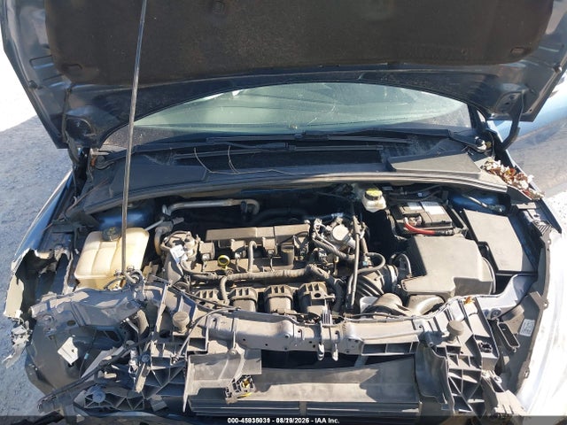 45935031 :رقم المزاد ، 1FADP3J28JL251773 vin ، 2018 Ford Focus Titanium مزاد بيع