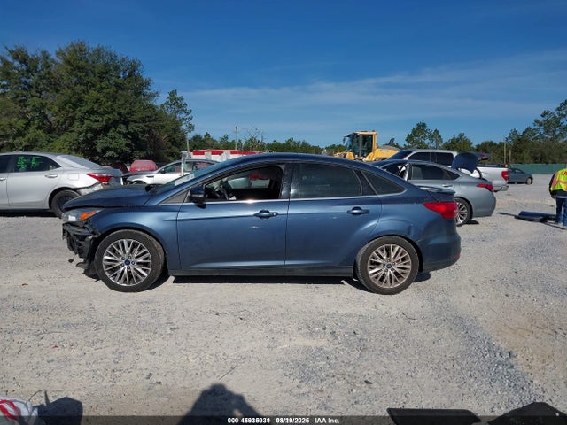 45935031 :رقم المزاد ، 1FADP3J28JL251773 vin ، 2018 Ford Focus Titanium مزاد بيع