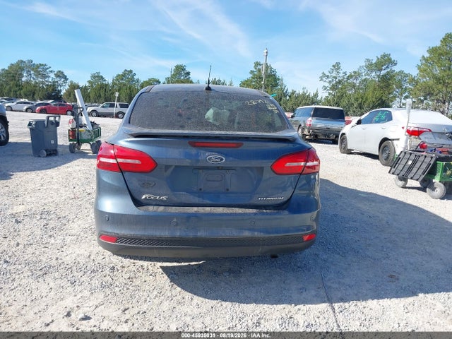 45935031 :رقم المزاد ، 1FADP3J28JL251773 vin ، 2018 Ford Focus Titanium مزاد بيع