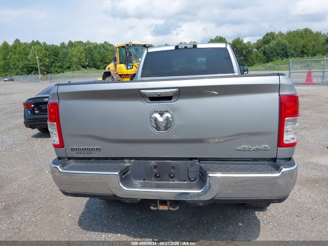 45935034 :رقم المزاد ، 3C6UR5JJ4KG707524 vin ، 2019 Ram 2500 Big Horn  4x4 8' Box مزاد بيع