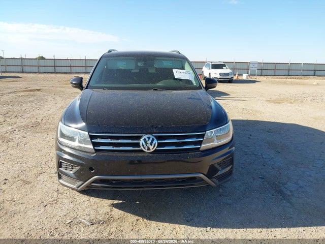 45935070 :رقم المزاد ، 3VV2B7AX8LM036593 vin ، 2020 Volkswagen Tiguan 2.0t Se/2.0t Se R-line Black/2.0t Sel مزاد بيع