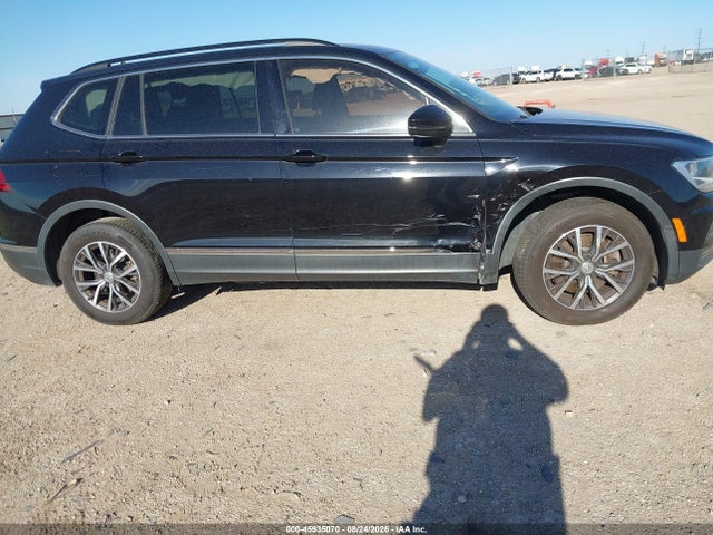 45935070 :رقم المزاد ، 3VV2B7AX8LM036593 vin ، 2020 Volkswagen Tiguan 2.0t Se/2.0t Se R-line Black/2.0t Sel مزاد بيع