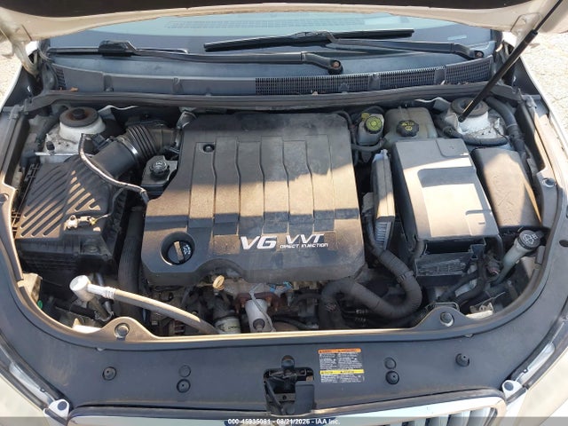 45935081 :رقم المزاد ، 1G4GC5GG8AF202438 vin ، 2010 Buick Lacrosse Cxl مزاد بيع