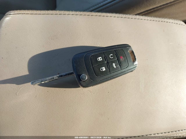 45935081 :رقم المزاد ، 1G4GC5GG8AF202438 vin ، 2010 Buick Lacrosse Cxl مزاد بيع