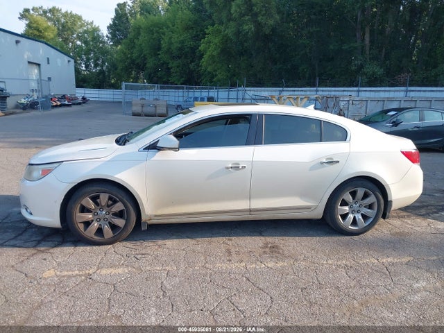 45935081 :رقم المزاد ، 1G4GC5GG8AF202438 vin ، 2010 Buick Lacrosse Cxl مزاد بيع