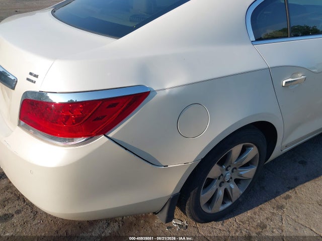 45935081 :رقم المزاد ، 1G4GC5GG8AF202438 vin ، 2010 Buick Lacrosse Cxl مزاد بيع