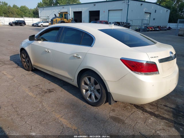 45935081 :رقم المزاد ، 1G4GC5GG8AF202438 vin ، 2010 Buick Lacrosse Cxl مزاد بيع