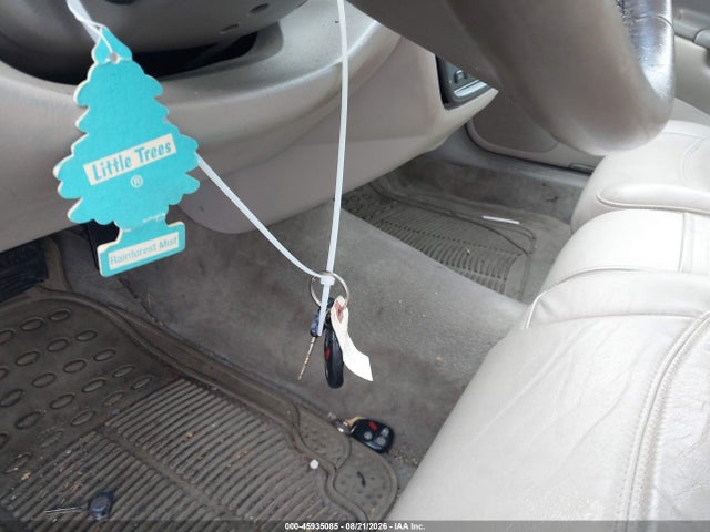 45935085 :رقم المزاد ، 1G6KD54Y02U121099 vin ، 2002 Cadillac Deville مزاد بيع