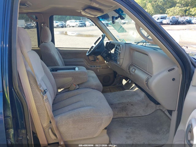45935086 :رقم المزاد ، 1GKEK13R0XJ773642 vin ، 1999 Gmc Yukon Sle مزاد بيع