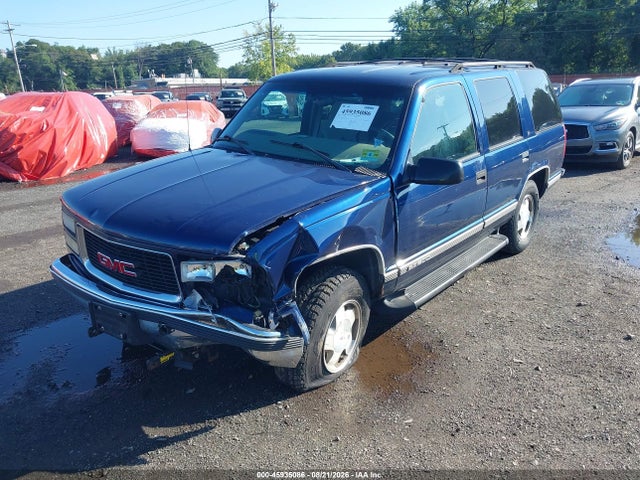 45935086 :رقم المزاد ، 1GKEK13R0XJ773642 vin ، 1999 Gmc Yukon Sle مزاد بيع