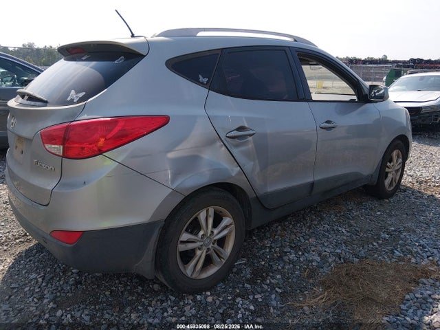 2011 Hyundai Tucson Gls მანქანა იყიდება აუქციონზე, vin: KM8JU3AC8BU300704, აუქციონის ნომერი: 45935098