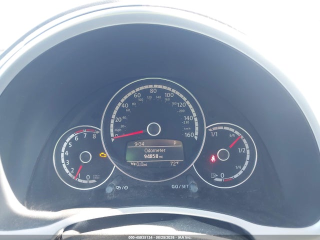 45935134 :رقم المزاد ، 3VWV67ATXDM657359 vin ، 2013 Volkswagen Beetle 2.0t Fender Edition مزاد بيع