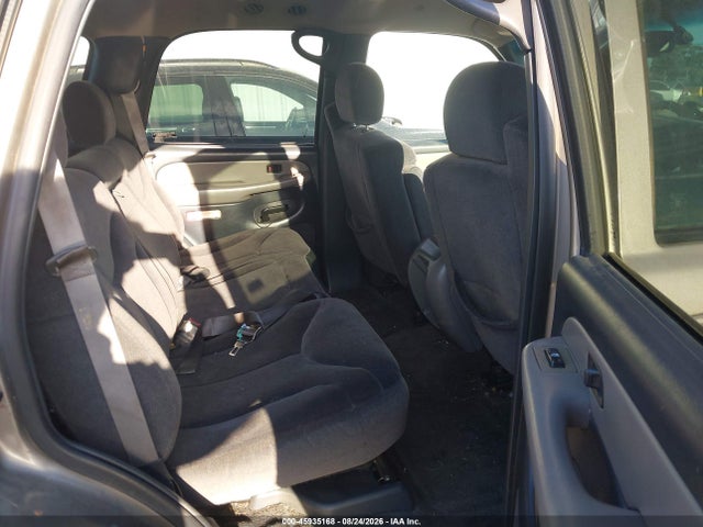Продажа на аукционе авто 2002 Gmc Yukon Sle, vin: 1GKEK13V52J216098, номер лота: 45935168