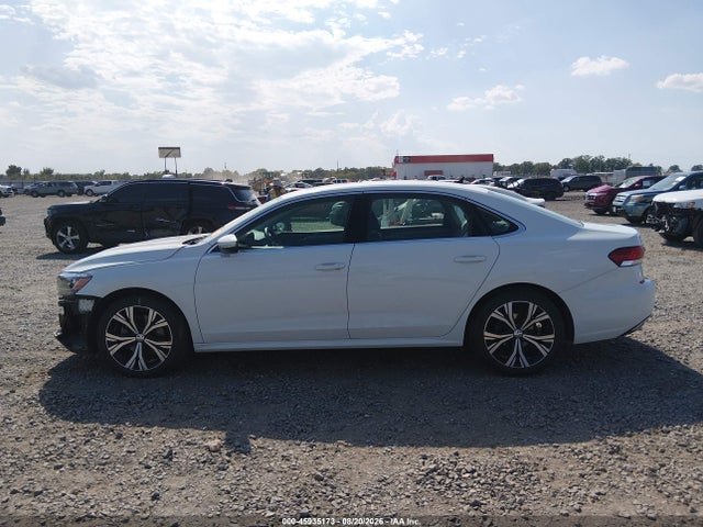 Продажа на аукционе авто 2021 Volkswagen Passat 2.0t Se, vin: 1VWSA7A31MC016930, номер лота: 45935173