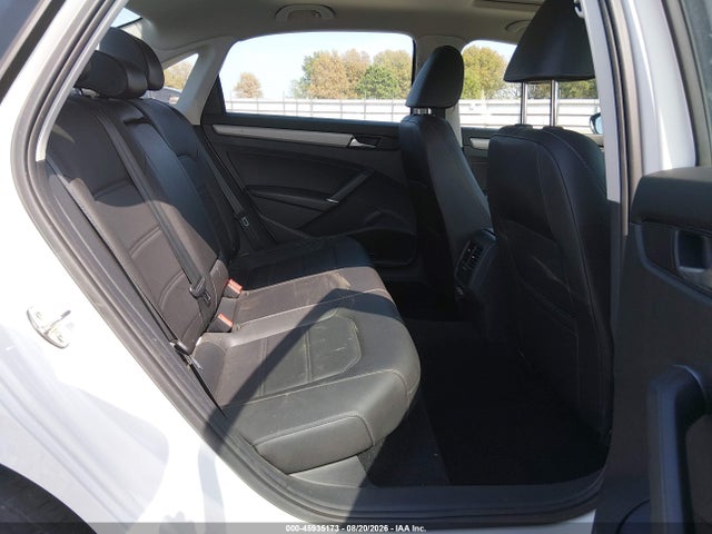 Продажа на аукционе авто 2021 Volkswagen Passat 2.0t Se, vin: 1VWSA7A31MC016930, номер лота: 45935173