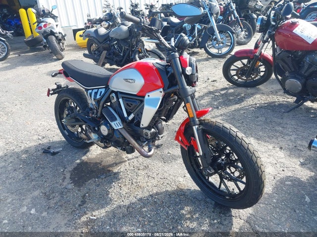 45935178 :رقم المزاد ، ZDMKAT3M9SB008728 vin ، 2025 Ducati Scrambler Icon مزاد بيع