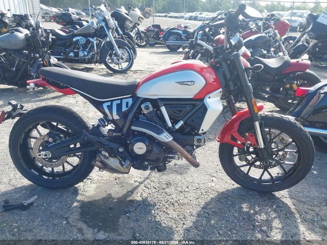 Продаж на аукціоні авто 2025 Ducati Scrambler Icon, vin: ZDMKAT3M9SB008728, номер лоту: 45935178