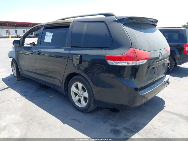 Продажа на аукционе авто 2014 Toyota Sienna Le V6 8 Passenger, vin: 5TDKK3DC1ES485844, номер лота: 45935191