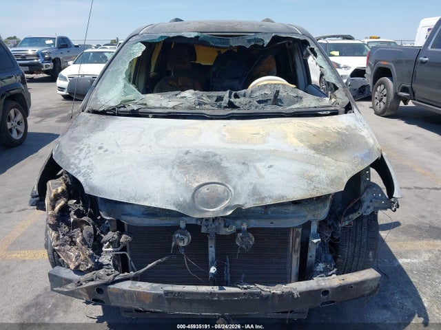 Продажа на аукционе авто 2014 Toyota Sienna Le V6 8 Passenger, vin: 5TDKK3DC1ES485844, номер лота: 45935191