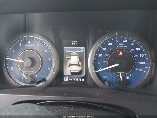 45935201 :رقم المزاد ، 5TDYK3DC2GS692112 vin ، 2016 Toyota Sienna Xle 8 Passenger مزاد بيع
