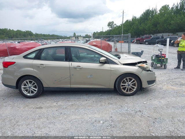 45935214 :رقم المزاد ، 1FADP3F20GL265863 vin ، 2016 Ford Focus Se مزاد بيع