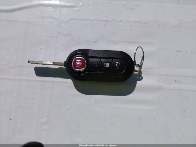 Fiat 500E BATTERY ELECTRIC 2016 3C3CFFGE1GT229286 Image 11