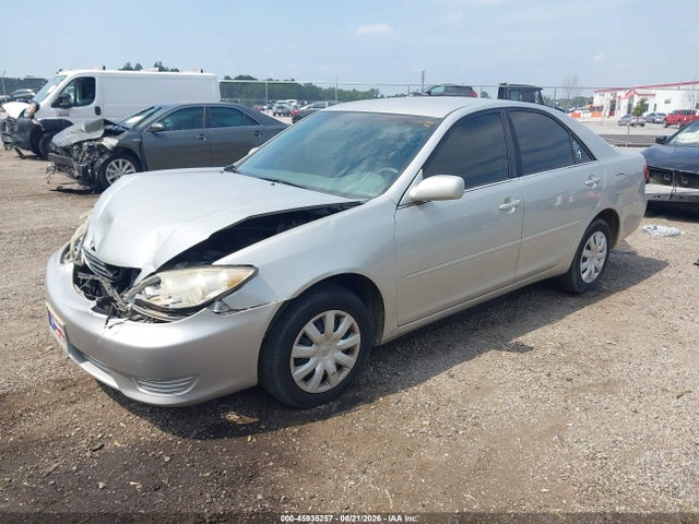 45935257 :رقم المزاد ، 4T1BE32K46U734678 vin ، 2006 Toyota Camry Le مزاد بيع