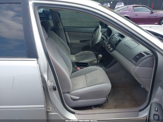 45935257 :رقم المزاد ، 4T1BE32K46U734678 vin ، 2006 Toyota Camry Le مزاد بيع