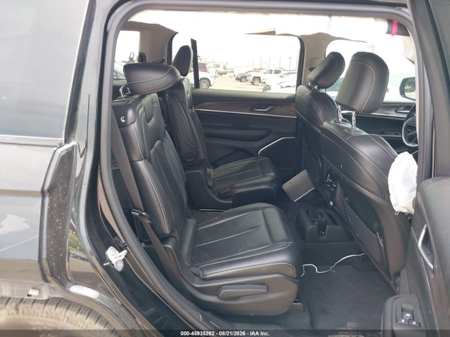 Продажа на аукционе авто 2022 Jeep Grand Cherokee L Limited 4x2, vin: 1C4RJJBG6N8608540, номер лота: 45935262