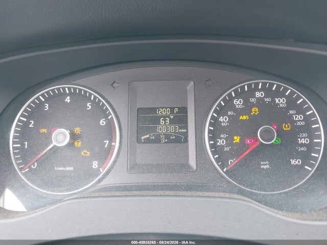 2014 Volkswagen Jetta 1.8t Se მანქანა იყიდება აუქციონზე, vin: 3VWD17AJ1EM417840, აუქციონის ნომერი: 45935265