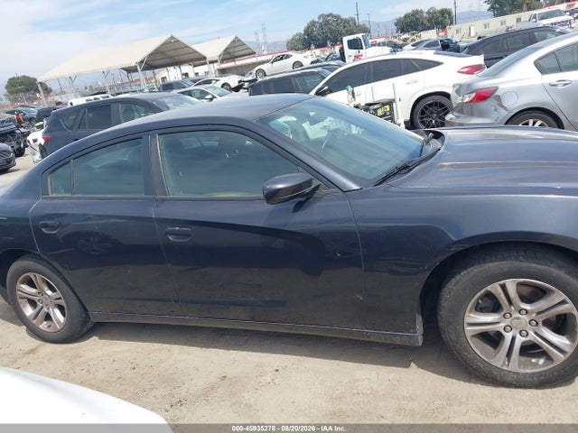 45935278 :رقم المزاد ، 2C3CDXBG8JH318745 vin ، 2018 Dodge Charger Sxt Rwd مزاد بيع