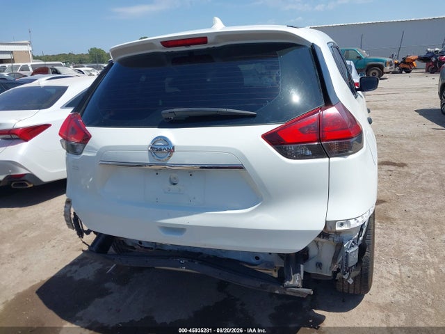 2017 Nissan Rogue S მანქანა იყიდება აუქციონზე, vin: 5N1AT2MT2HC835194, აუქციონის ნომერი: 45935281